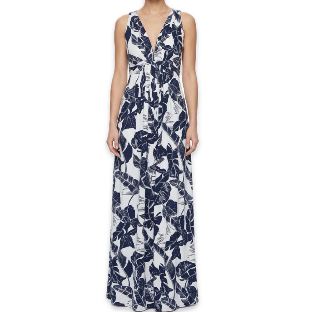 Vera Fishbaugh Navy And White Floral Maxi Dress